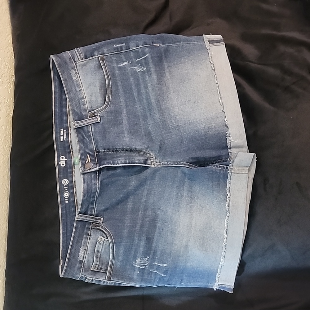 *4 for 20* Jean shorts